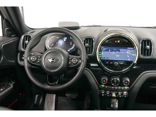 MINI Countryman 1.5 Cooper S E ALL4 Panoramadak | Harman Kardon | Head Up | ACC / 9