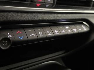 Fiat 600e Sport 54 kWh | Apple/Android | Parkeer Camera | Stoel-Verwarming / 27