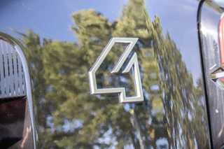 Renault 4 comfort range evolution 52 kWh | Dakrails | Privacy Glass | All Weather Banden | Camera / 5