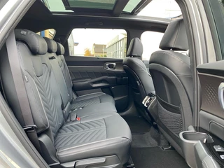 Kia Sorento 1.6 T-GDi Plug-in Hybrid 4WD ExecutiveLine 7p | Bel voor info | 253 pk | Head-up display | Nu €3000 Inruilpremie! / 13