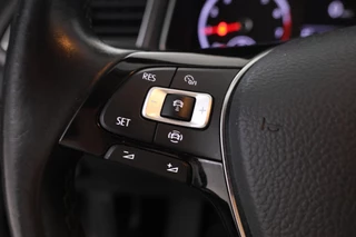 Volkswagen T-Roc 1.5 TSI Sport  150PK, Automaat, Apple carplay, Climate, / 18