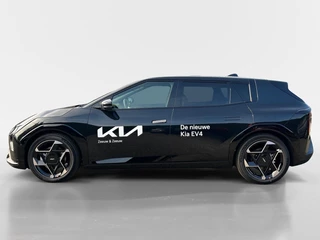 Kia EV4 Hatchback GT-PlusLine 81.4 kWh | Schuif/kanteldak | Lederen bekleding | 360 Graden camera | Head up display | Elektrische achterklep | Elektrische stoel verstelling met geheugen | Stoel verwarming + ventilatie voor | Dodehoek camera | Draadloze oplader / 2