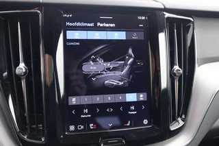 Volvo XC60 T6 Recharge AWD R-Design | Stoelverwarming | Parkeercamera | Panoramadak | Memorystoel | Keyless / 44