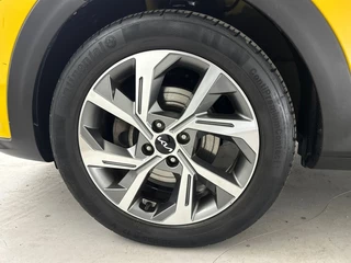 Kia Stonic 1.0 T-GDi MHEV GT-Line Navigatie | Lederen bekleding | 17'' L.M. Velgen / 31