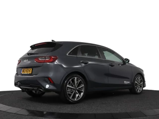 Kia Ceed 1.5 T-GDi DynamicPlusLine Automaat *DEMO* - Trekhaak - Navigatie - Stoel-/stuurverwarming - Cruise Control - Climate Control - Fabrieksgarantie tot 04-2032 / 9