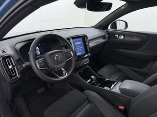 Volvo C40 Recharge Core 69 kWh SOH 93%|VOLVO DEALER ONDERHOUDEN| ACHTERUITRIJCAMERA| PANORAMADAK| STOEL + STUURVERWARMING| RIJKLAARPRIJS INCL. 12 MAANDEN BOVAG GARANTIE| / 18