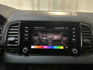 Skoda Karoq 1.5 TSI 150pk ACT Sportline Business Camera Trekhaak Sfeerverlichting Stoelverwarming Adaptive Cruise LED / 11
