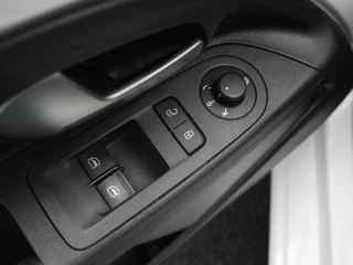 Volkswagen up! 1.0 BMT high-up! Panoramadak | Stoelverwarming | Climate control / 21