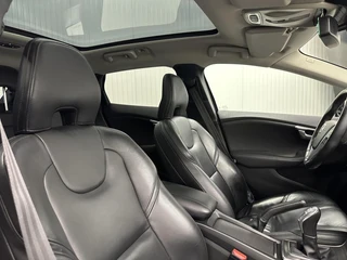Volvo V40 1.6 T3 Summum  PANO LEER CAMERA NAVIGATIE ECC CRUISE LM. / 16