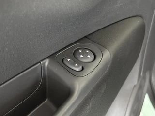 Fiat 500C 0.9 TwinAir Turbo Lounge / 18
