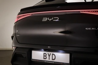 BYD Sealion Excellence AWD 91.3 kWh | PANORAMADAK | STOELVENTILATIE | ACHTERBANKVERWARMING | 360 CAMERA | 20" / 29