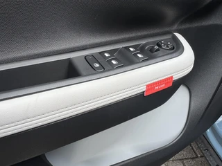 Citroen C3 1.2 Turbo 100pk Max | Apple Carplay/Android Auto | Achteruit rijcamera | Voorstoelen verwarmd | lichtmetalen velgen 17" | elektrische ramen voor / 13
