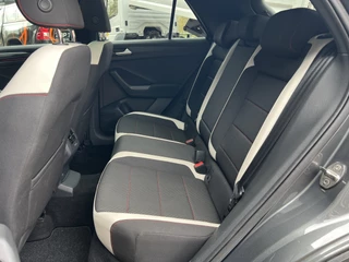 Volkswagen T-Roc 2.0 TSI 4Motion Sport  | Pano | ACC | LED |Camera | Trekhaak | Stoelverw. | / 18