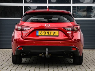 Mazda 3 2.0 GT-M | Leder | Xenon | Keyless | Head-up display | Bose | Trekhaak | PDC v+a | Stoelverwarming / 16