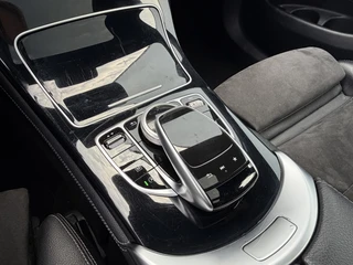 Mercedes-Benz GLC 220 d 4MATIC Solution AMG Incl.BTW Pano Treepl Stoelverw Elek.Klep Uitstraling! / 26