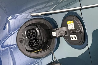 Fiat 500 3+1 Icon 42 kWh Panoramadak Apple CarPlay Camera 16" / 27