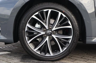 Toyota Yaris 1.5 Hybrid 115 DYNAMIC NIEUW DIRECT LEVERBAAR! STOEL/STUURVERW PARK-SENSOREN BLIND SPOT NAVI 17'' LM-VELGEN CAMERA APPLE/ANDROID / 13