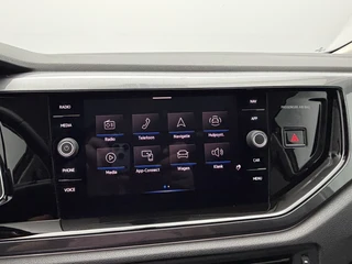 Volkswagen Polo 1.0 TSI Highline Business R-Line Panoramadak | Full-Led | Camera | ClimaTronic | Beats Audio / 22