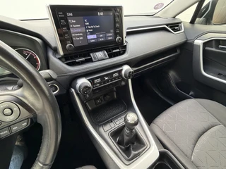 Toyota RAV4 2.0 VVT-iE Business Trekhaak (2000 kg) Adapt.Cruise Carplay Camera Voll.Dealer Onderhouden! / 23