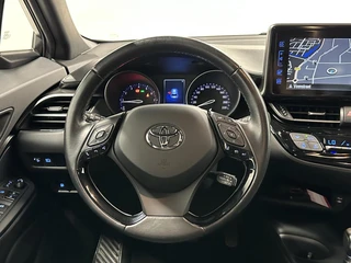 Toyota C-HR 1.2 Dynamic CAMERA NAVIGATIE TREKHAAK ECC CRUISE LM. / 21
