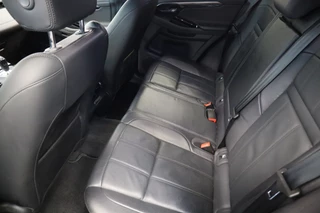 Land Rover Range Rover Evoque 1.5 P300e AWD R-Dynamic SE  PDC ECC Carplay 360 camera / 22