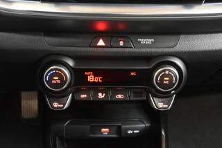 Kia Stonic 1.0 T-GDi MHEV 100pk DynamicLine / 23