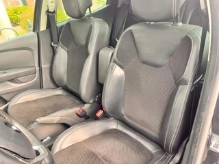 Renault Clio 0.9 TCe Intens / 11