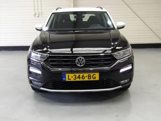 Volkswagen T-Roc 1.5 TSI 150pk T-Roc Style / 4