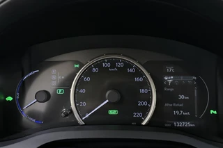 Lexus CT 200h Business Line | Navigatie | Climate Control | Achteruitrijcamera | Parkeersensoren voor & achter / 21