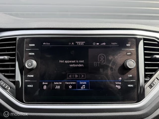 Volkswagen T-Roc 1.5 TSI DSG Active CLIMA*CARPLAY*PDC*STOELVERW / 48