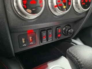 Mitsubishi ASX 2.0 Intense Automaat, Achteruitrijcamera, Stoelverw., CruiseControl, Dodehoek detectie, Keyless Entry/Start / 31