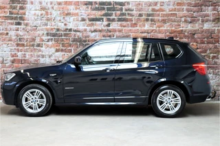 BMW X3 xDrive20i High Executive M Sport Pakket Automaat  / Navigatiesysteem Professional / Leder / Trekhaak / 18 Inch / Xenon / Stoelverwarming / Climate Control / Parkeersensoren voor+achter / Lichtpakket / Cruise Control / 4