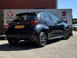 Toyota Yaris 1.5 Hybrid First Edition Apple Carplay/Android Auto, Camera, Climate/Cruise Control, Navigatie / 11