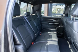 Dodge Ram 1500 4X4 5.7 V8 4x4 Crew Cab Limited / 49