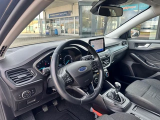 Ford Focus 1.0 Ecoboost Wagon Active Business '' Trekhaak - Clima - PDC '' / 13