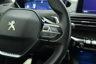 Peugeot 5008 1.2 PureTech GT-Line Avantage 130 PK | Automaat | 7-Zits | Camera | Cruise Control | DAB+ | Lederen Stuurwiel | Mirror Screen | Bluetooth | Getinte ramen | 1e eigenaar / 23