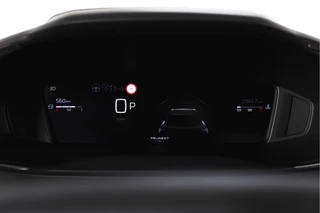 Peugeot 2008 1.2 PureTech 130 PK Allure - Automaat  | Dig. Cockpit | Adapt. Cruise | Stoelverw. | PDC | Camera | App. Connect | ECC | LM 17" | / 37