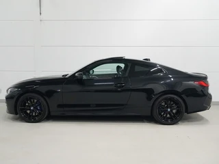 BMW 4 Serie Coupé M440i Schuifdak | Harman Kardon | M Stoelen / 4