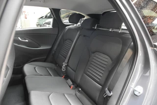 HYUNDAI I30 Wagon 1.0 T-GDI 115pk Comfort I Navi + Camera / 15