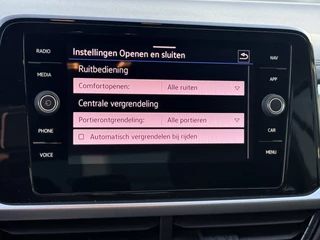 Volkswagen T-Roc 1.0 TSI Life  | LED | Apple Carplay | Adapt. Cruise | DAB+ | PDC v+a incl. Camera / 51