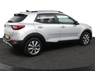 Kia Stonic 1.0 T-GDi MHEV DynamicPlusLine  Apple Carplay/Android Auto - Cruise Control - Climate Control - Navigatie - Stuur/Stoel Verwarming - fabrieksgarantie tot 11-2031 / 9