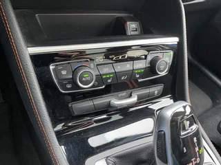 BMW 2 Serie Active Tourer 220i High Executive Edition 192 pk M-sport AUT. | dealer onderhouden | navigatie | trekhaak | panoramadak / 34