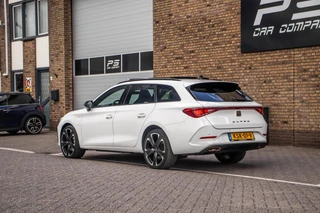 CUPRA Leon Sportstourer 1.4 e-Hybrid 245PK, Pano, Half Leder / 5