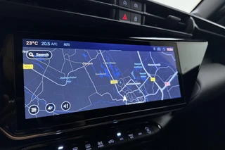 Alfa Romeo Junior 1.2 Turbo 145pk Hybrid Automaat Ibrida Speciale | Navigatie | Adapt. Cruise control | Climate control | Elektrische achterklep | Keyless | LED Matrix koplampen | 18" Lichtmetalen velgen / 27