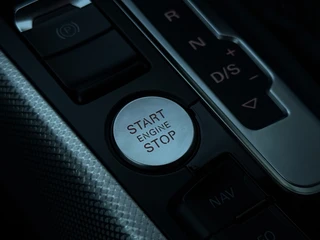 Audi A4 AVANT 1.8 TFSI 170pk S-line / 8