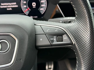 Audi A3 35 TFSI S-Line Automaat ACC B&O Black Style / 34