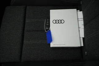 Audi Q6 306pk S edition performance 100 kWh Trekhaak Panoramadak B&O 360Camera Matrix HUD Keyless S-Line / 49