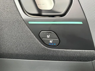 KIA EV2 GT-line 61 kwh | Enkele op voorraad | Nu 3000,- inruilkorting | Panorama dak | Geheugen stoelen | Stoelventilatie/Verwarming | 418 km actieradius | / 18