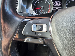 Volkswagen Golf 1.5 TSI Comfort Line Business | Automaat | Massagestoel | Adaptieve Cruise | Navigatie | Parkeersensoren | Bluetooth | Climate Control / 16