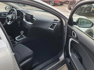 Kia XCeed 1.5 T-GDI MHEV DynamicLine *Cruise & Clima* / 18
